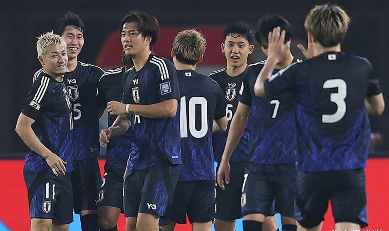 南美洲球员领衔球队，备战世界大赛