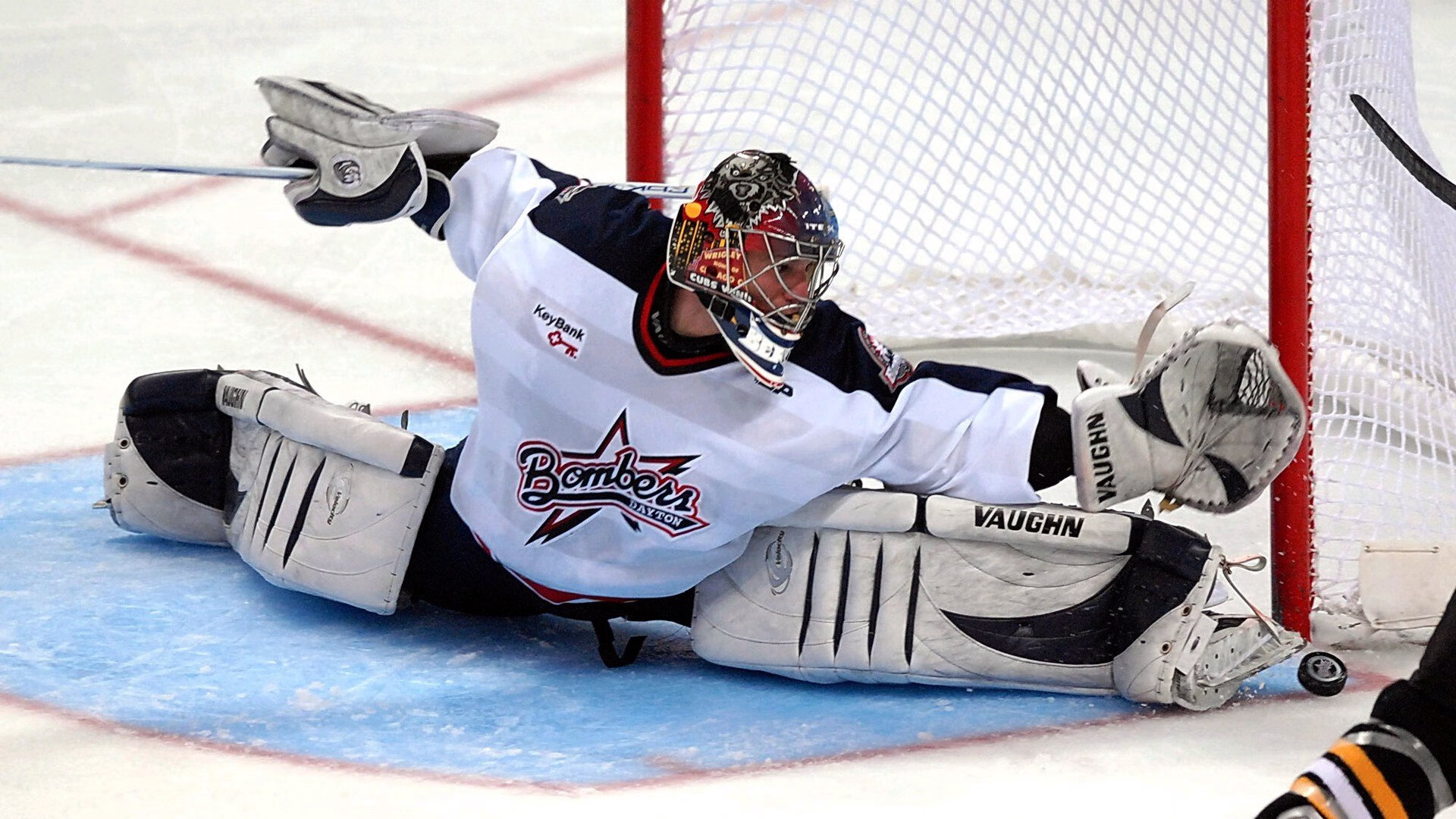 丹麦羽球军团碾压中国队，桃田贤斗孤星扛起全队荣光