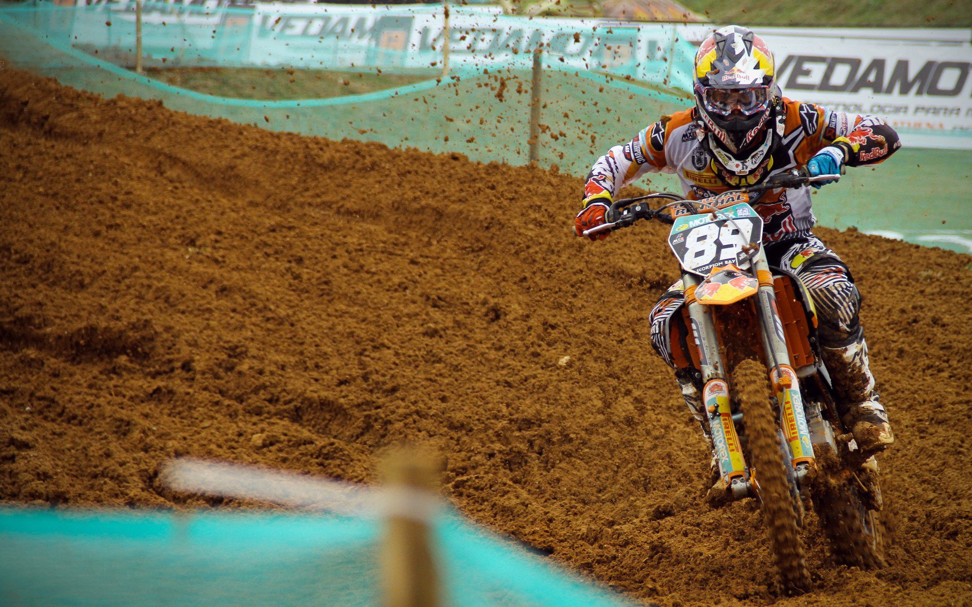 从塞内加尔逆转莱比锡红牛到伊布扛起全队—足球场上的唯一性哲学