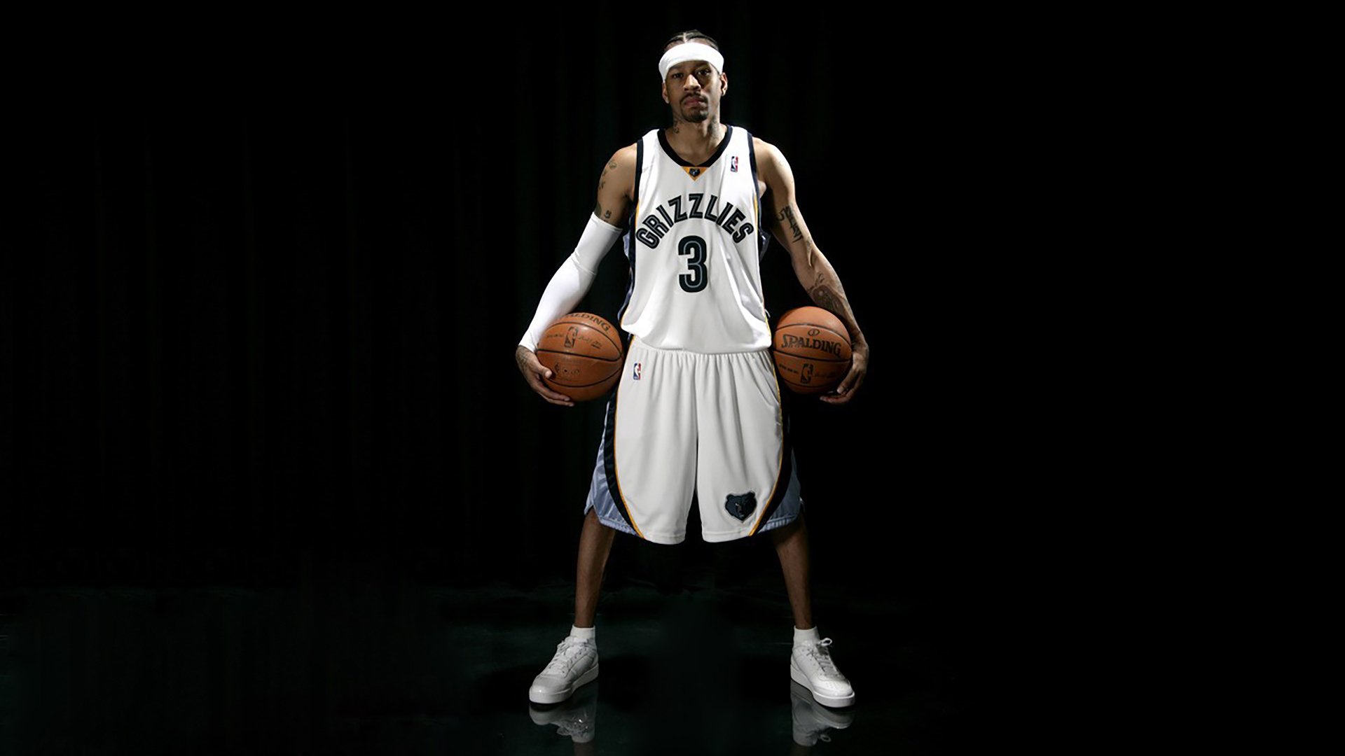 当东方巨龙咬住紫金王朝，上海队绝杀湖人，库里统治全场